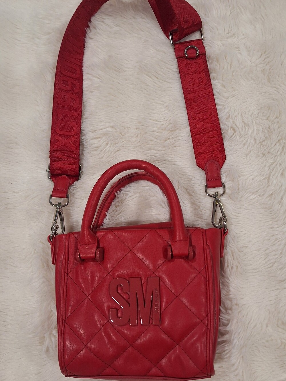 🍒CHERRY RED STEVE MADDEN BBABI CROSSBODY
